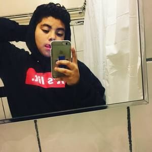 Meet your Posher, Henry